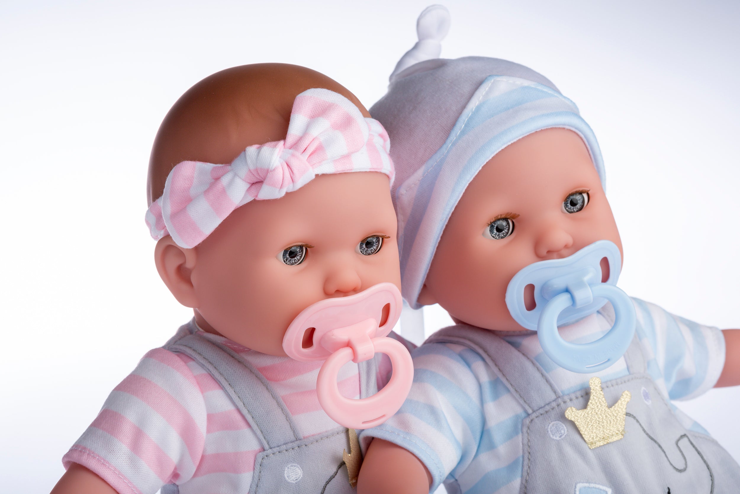 Muñecos hot sale bebés gemelos
